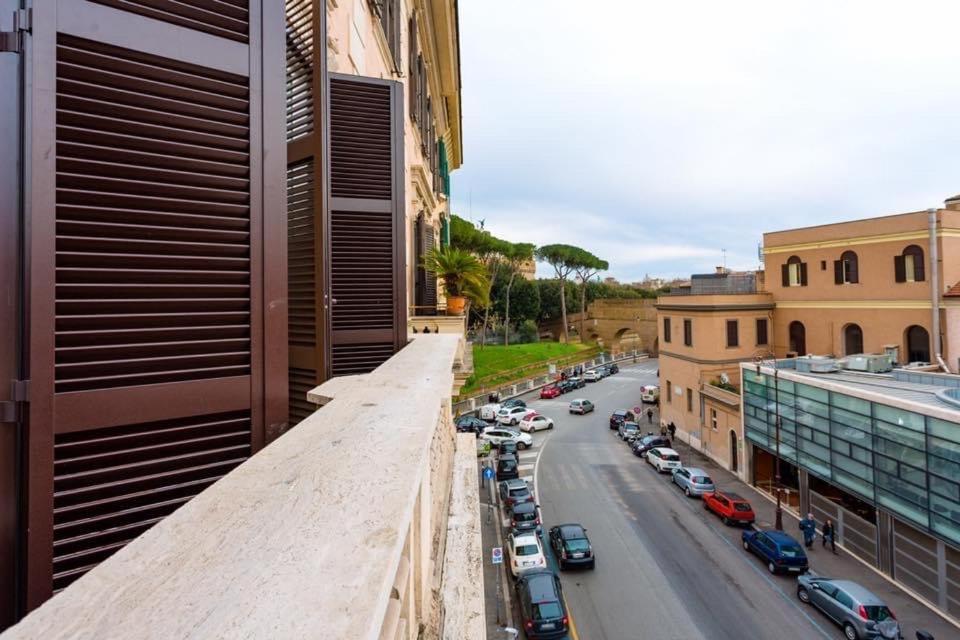 Bed and breakfast Bq House Castello Luxury Roma