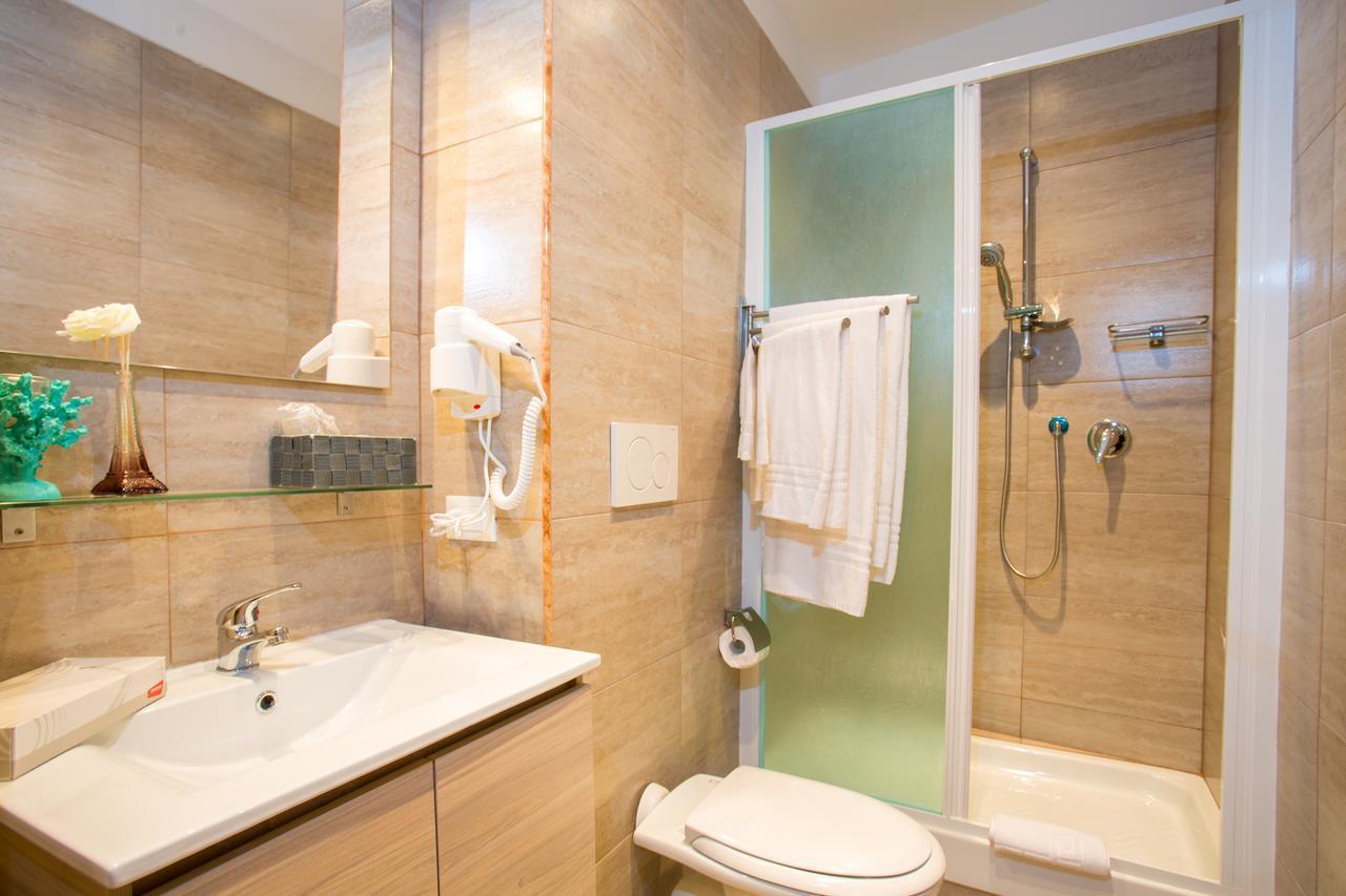 Bed and breakfast Bq House Castello Luxury Roma