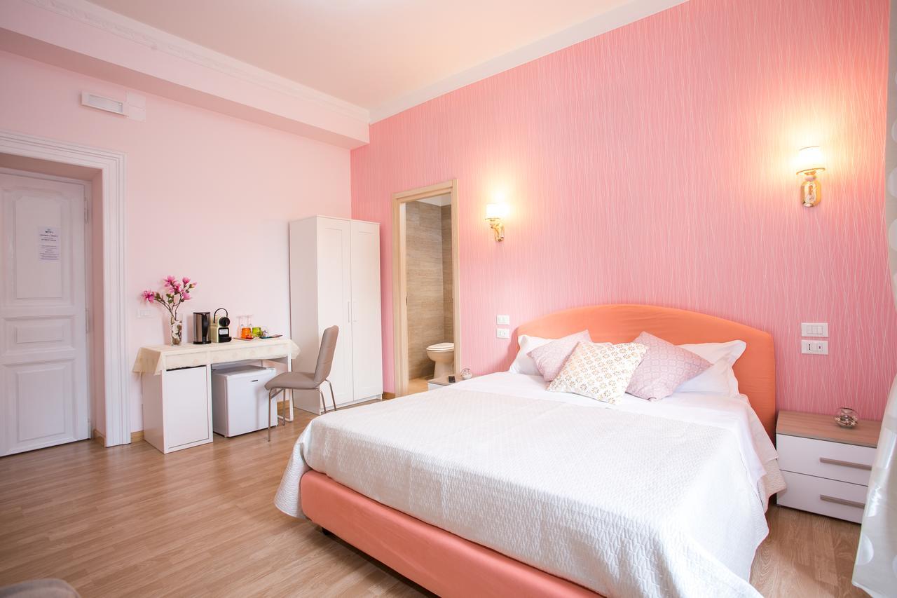 Bq House Castello Luxury Bed and breakfast 2*