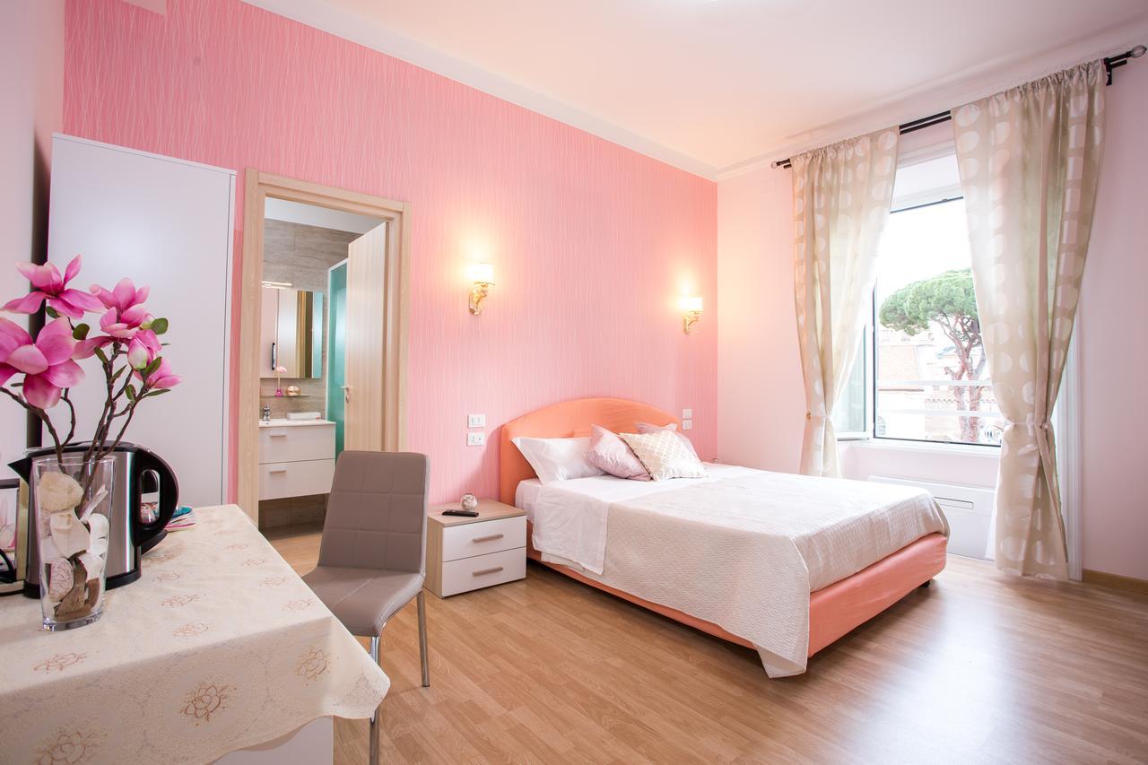 Bed and breakfast Bq House Castello Luxury Roma
