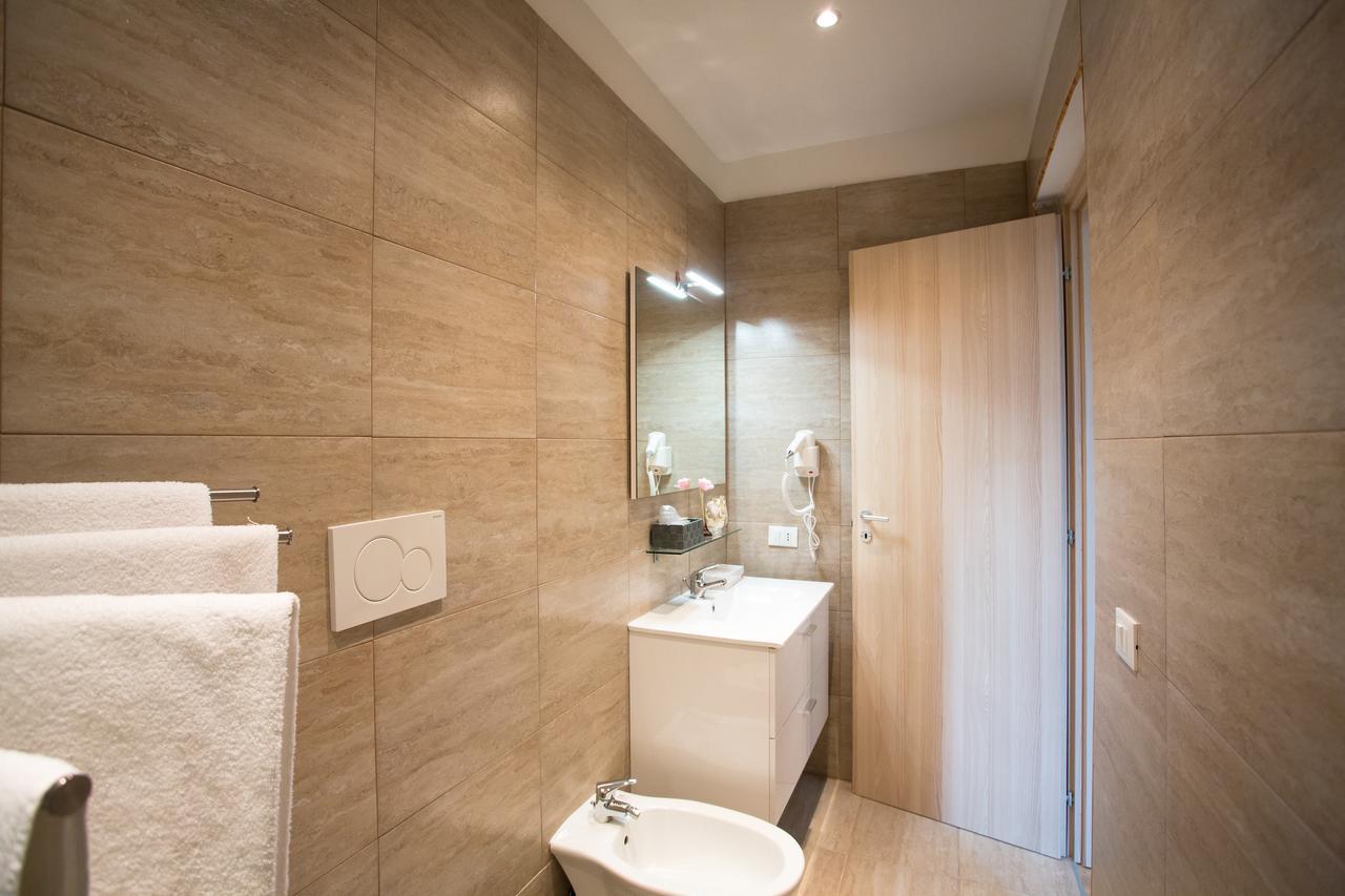 Bed and breakfast Bq House Castello Luxury Roma